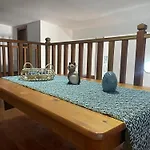 La Casa Degli Enzi