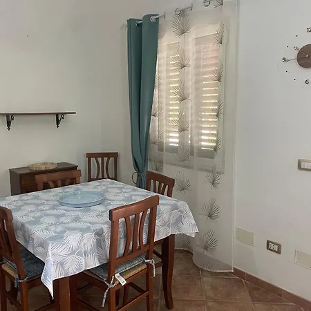 La Casa Degli Enzi Apartment *