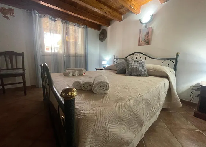 La Casa Degli Enzi Portoscuso